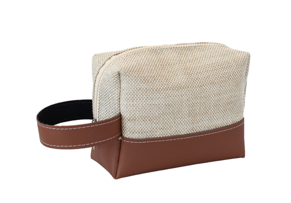 Necessaire